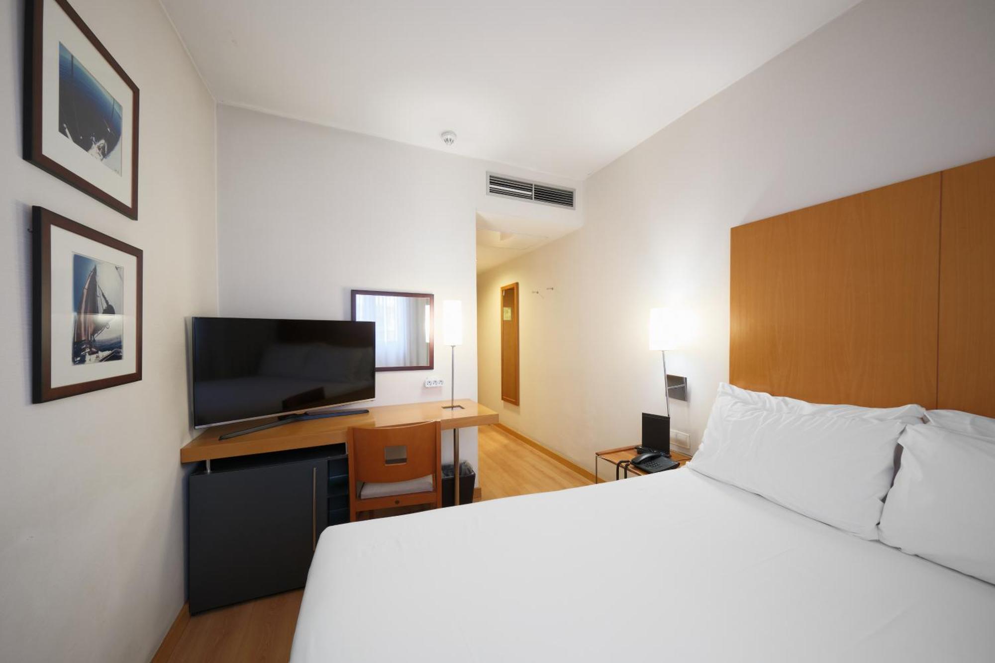 Catalonia 4*